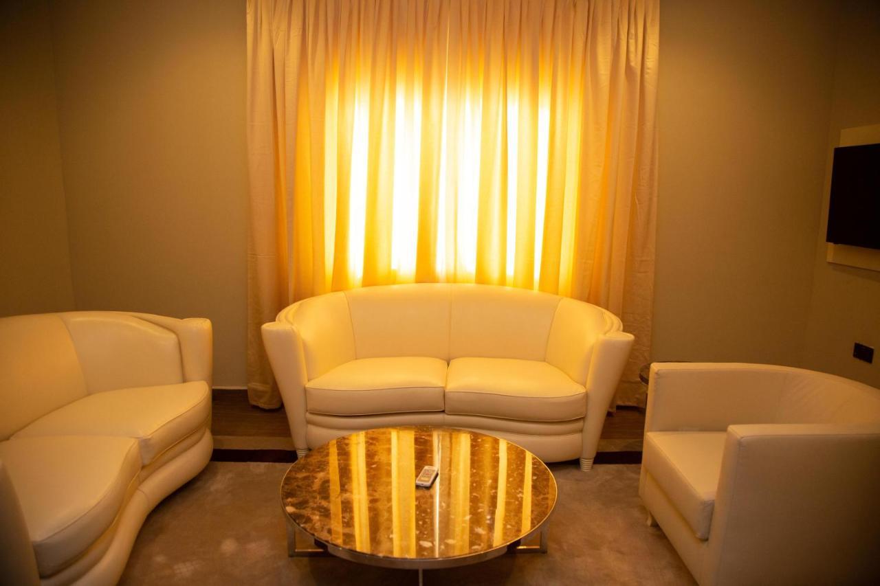 Oak Haven Hotel & Suites Port Harcourt Εξωτερικό φωτογραφία