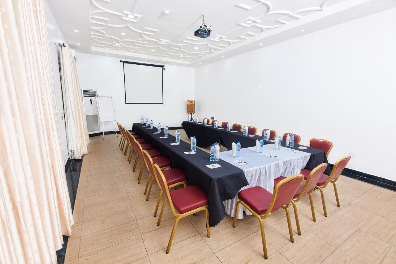 Oak Haven Hotel & Suites Port Harcourt Εξωτερικό φωτογραφία